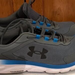 Under Armour Gray Athletic Shoes